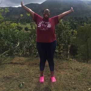 Meet your Posher, Monique